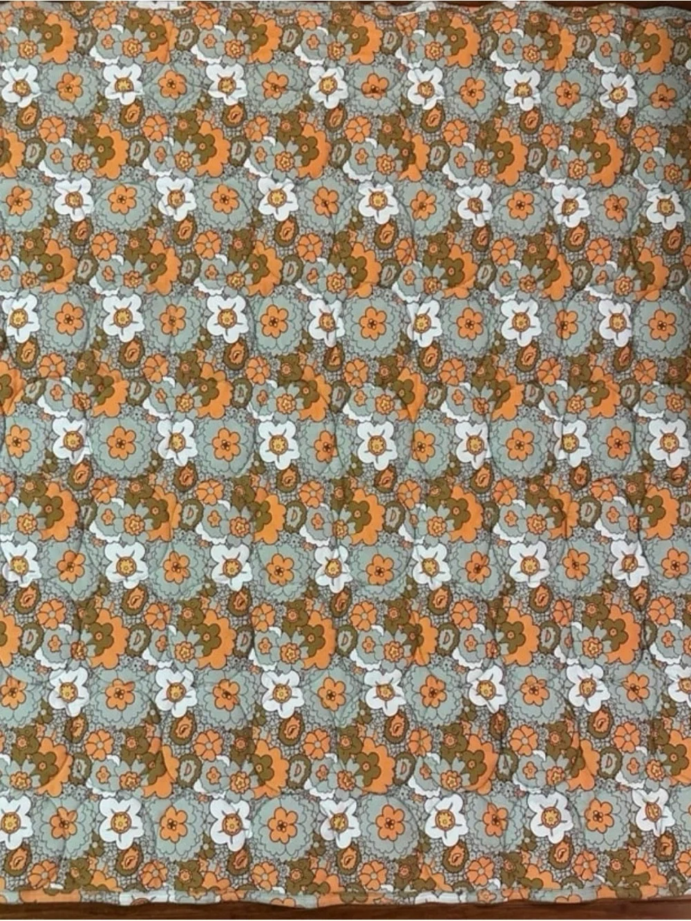 kate quinn Retro Midcentury Floral circle quilt BRAND NEW